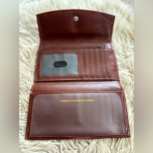Genuine leather wallet. - Picture 5 of 6
